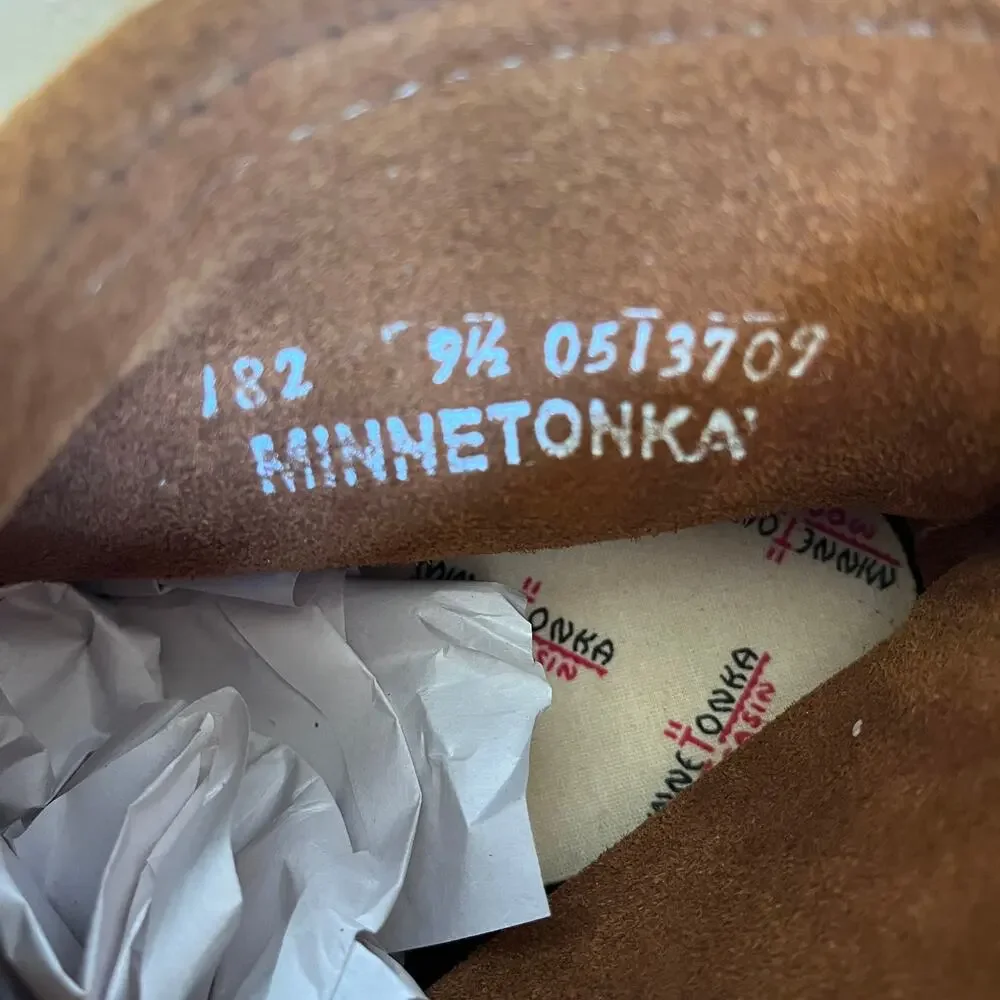 Minnetonka Moccasin Fringe 182 Back Zipper Boot Softsole Women's 9.5